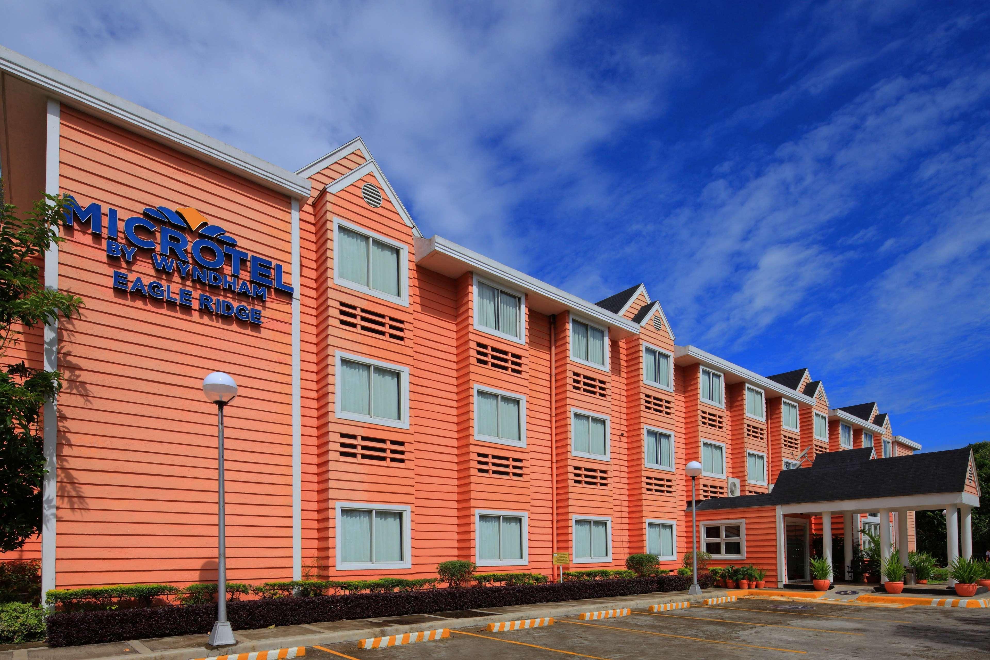 Microtel By Wyndham Eagle Ridge General Trias  Εξωτερικό φωτογραφία
