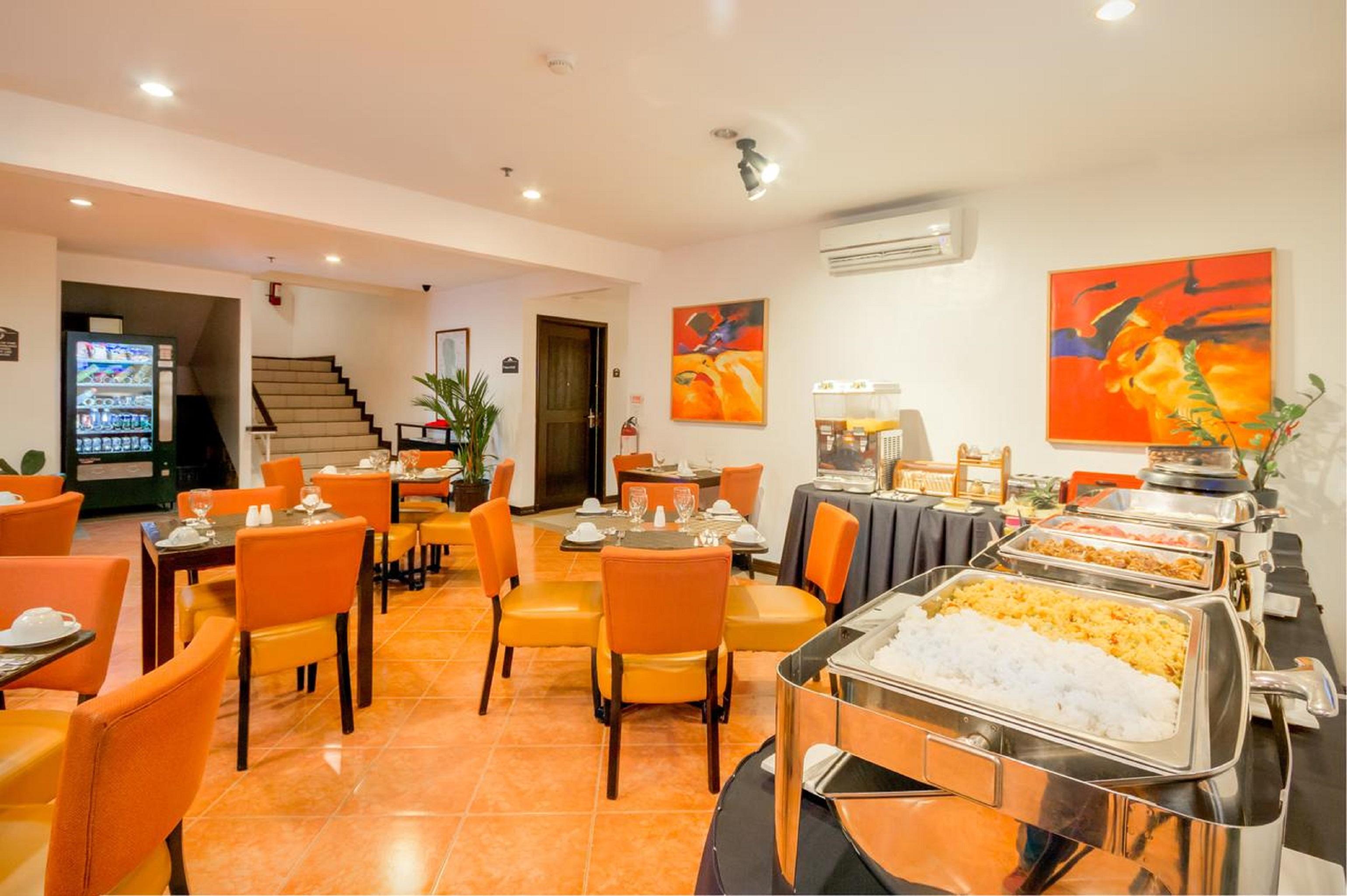 Microtel By Wyndham Eagle Ridge General Trias  Εξωτερικό φωτογραφία