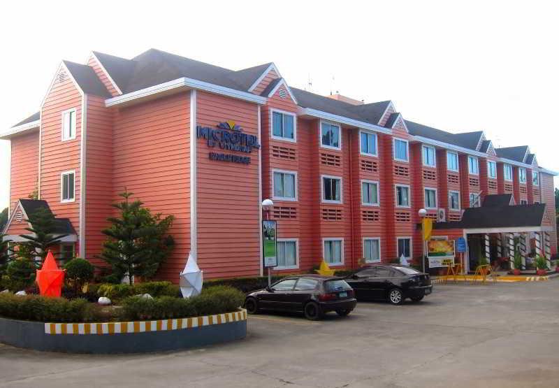 Microtel By Wyndham Eagle Ridge General Trias  Εξωτερικό φωτογραφία
