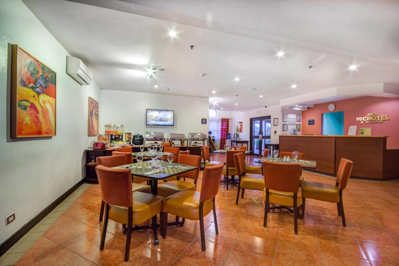 Microtel By Wyndham Eagle Ridge General Trias  Εξωτερικό φωτογραφία